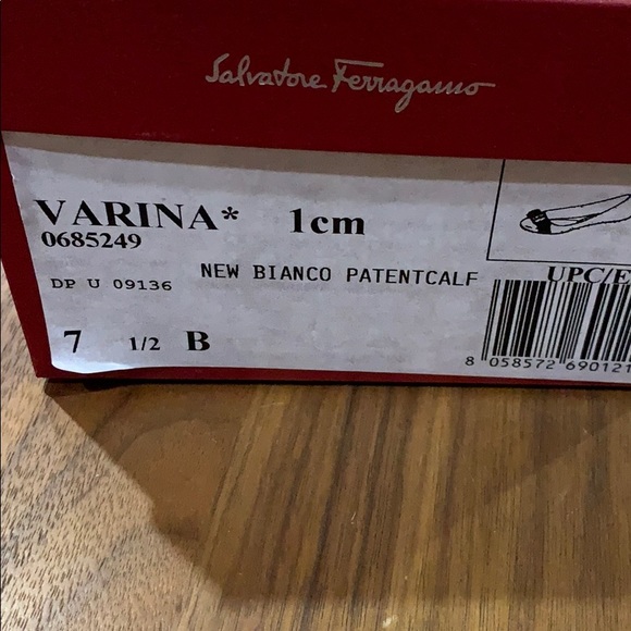 Salvatore Ferragamo shoes - Picture 5 of 5